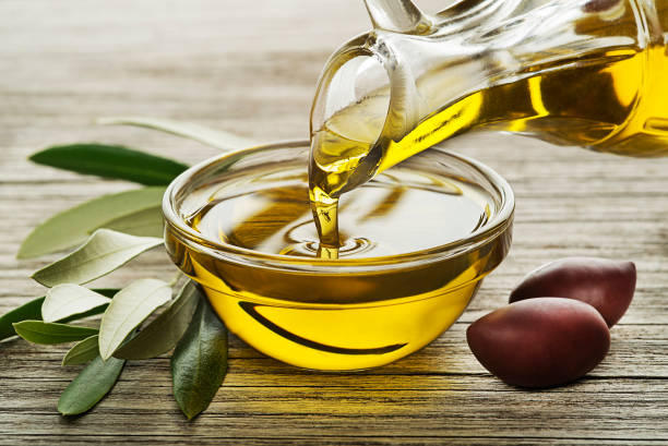 mixed sugar and olive oil for skin care