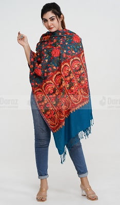 Stylish kashmiri shawl for winter fashion